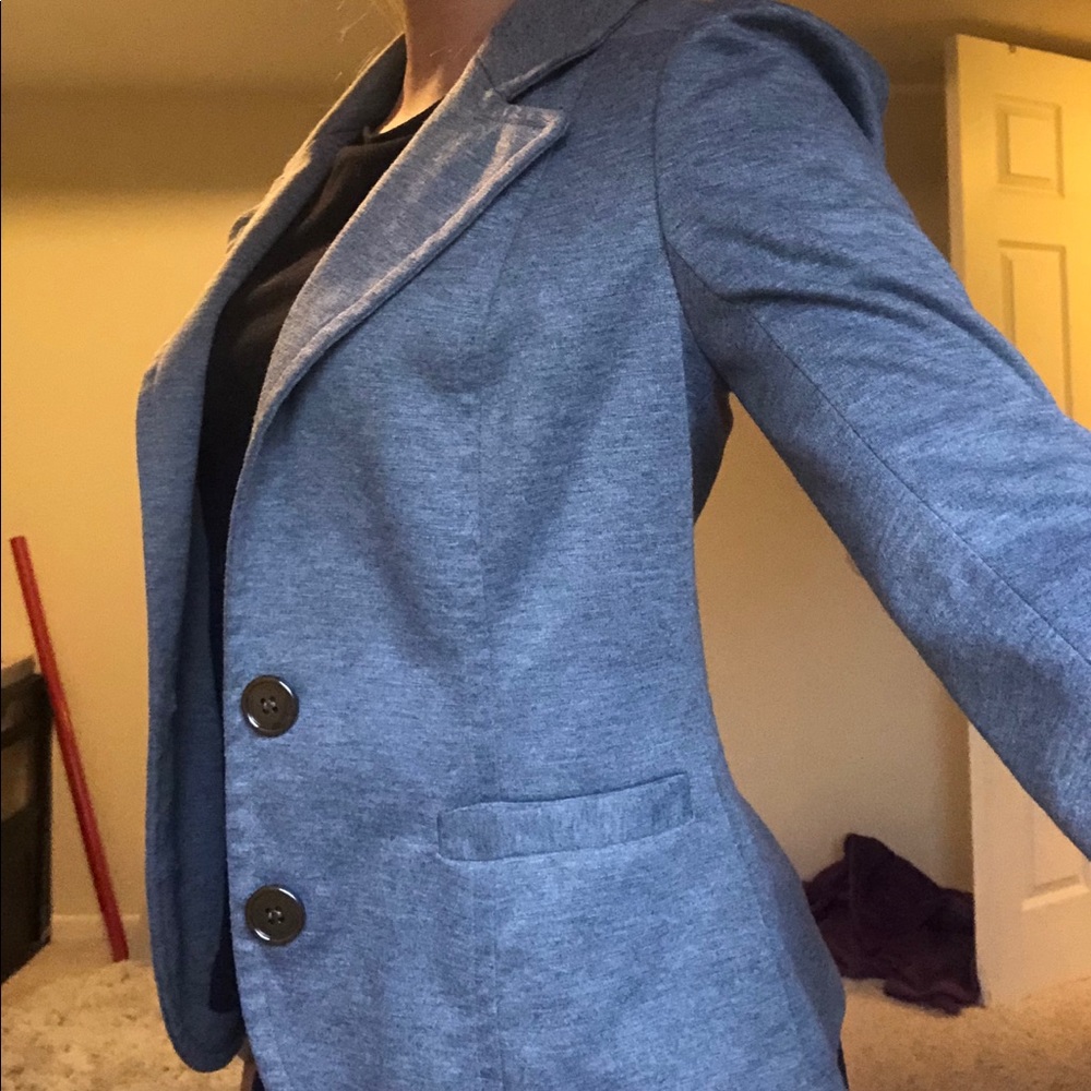 Grey blazer